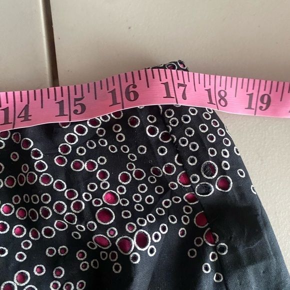 bently a. Y2K Perforated Black/ White Circle Overlay Mini Skirt I Size: 14 - Picture 12 of 13